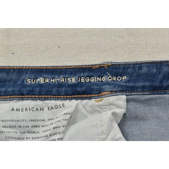 American Eagle Plus Size 22 Super Hi-Rise Jegging Crop W/ Tears Blue Cotton - Picture 8 of 8